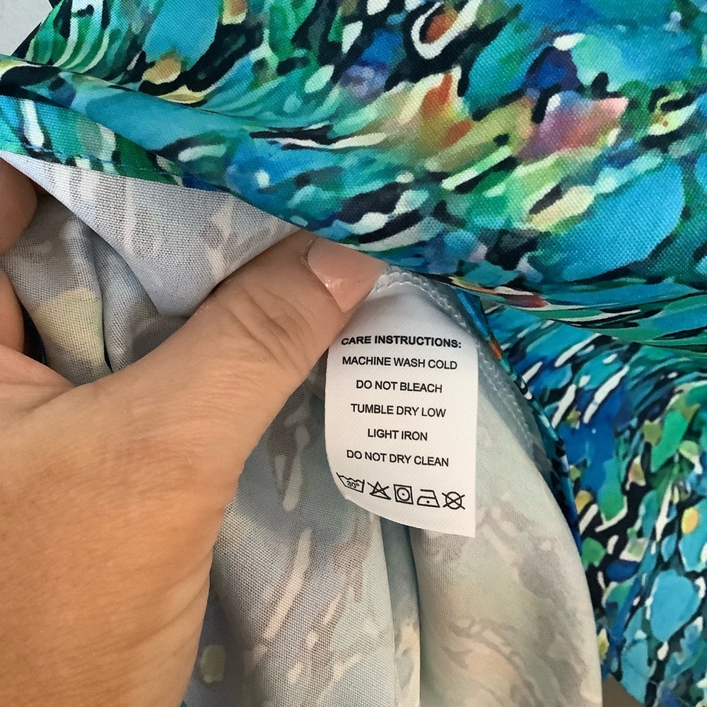 Blue Multicolor Design Top - Picture 7 of 7